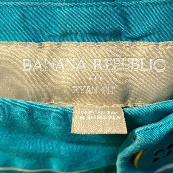 Shorts cute and sexy photo summer by banana republic size 2 light fade at top of - Picture 5 of 6